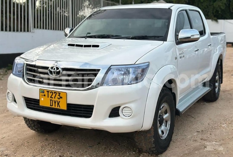 Big with watermark toyota hilux dar es salaam dar es salaam 29608