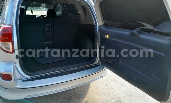 Nunua Ilio tumika Toyota RAV4 Fedha Gari ndani ya Dar es Salaam nchini Dar es Salaam Nunua Ilio tumika Toyota RAV4 Fedha Gari ndani ya Dar es Salaam nchini Dar es Salaam