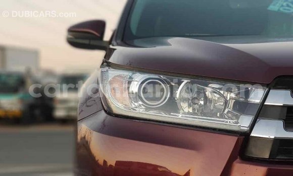 Nunua Imported Toyota Highlander Nyingine Gari ndani ya Import - Dubai nchini Arusha Nunua Imported Toyota Highlander Nyingine Gari ndani ya Import - Dubai nchini Arusha