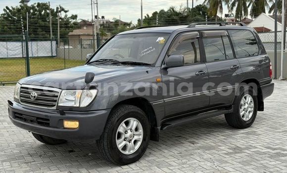 Buy Import Toyota Land Cruiser Other Car in Dar es Salaam in Dar es Salaam Buy Import Toyota Land Cruiser Other Car in Dar es Salaam in Dar es Salaam