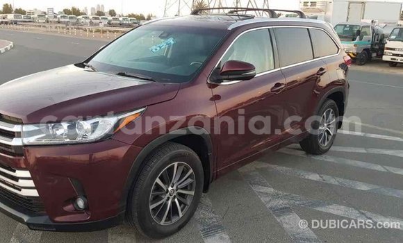 Nunua Imported Toyota Highlander Nyingine Gari ndani ya Import - Dubai nchini Arusha Nunua Imported Toyota Highlander Nyingine Gari ndani ya Import - Dubai nchini Arusha