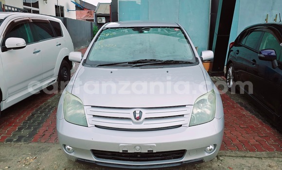 Nunua Imported Toyota IST Fedha Gari ndani ya Dar es Salaam nchini Dar es Salaam Nunua Imported Toyota IST Fedha Gari ndani ya Dar es Salaam nchini Dar es Salaam