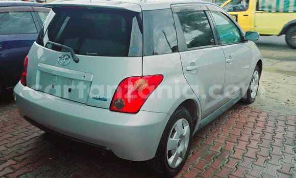 Nunua Imported Toyota IST Fedha Gari ndani ya Dar es Salaam nchini Dar es Salaam Nunua Imported Toyota IST Fedha Gari ndani ya Dar es Salaam nchini Dar es Salaam