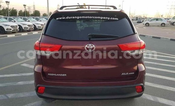 Nunua Imported Toyota Highlander Nyingine Gari ndani ya Import - Dubai nchini Arusha Nunua Imported Toyota Highlander Nyingine Gari ndani ya Import - Dubai nchini Arusha