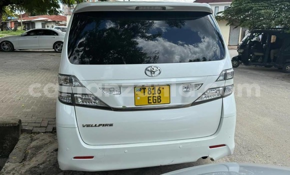 Buy Used Toyota Vellfire White Car in Dar es Salaam in Dar es Salaam Buy Used Toyota Vellfire White Car in Dar es Salaam in Dar es Salaam