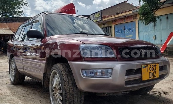 Buy Used Toyota RAV4 Red Car in Dar es Salaam in Dar es Salaam Buy Used Toyota RAV4 Red Car in Dar es Salaam in Dar es Salaam