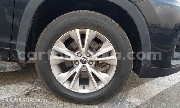 Nunua Imported Toyota Highlander Nyeusi Gari ndani ya Import - Dubai nchini Arusha Nunua Imported Toyota Highlander Nyeusi Gari ndani ya Import - Dubai nchini Arusha