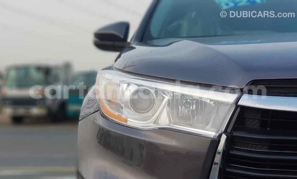 Buy Import Toyota Highlander Other Car in Import - Dubai in Arusha Buy Import Toyota Highlander Other Car in Import - Dubai in Arusha
