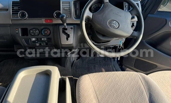 Buy Used Toyota Hiace Other Car in Dar es Salaam in Dar es Salaam Buy Used Toyota Hiace Other Car in Dar es Salaam in Dar es Salaam