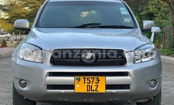 Buy Used Toyota RAV4 Silver Car in Dar es Salaam in Dar es Salaam Buy Used Toyota RAV4 Silver Car in Dar es Salaam in Dar es Salaam