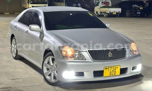 Nunua Ilio tumika Toyota Crown Fedha Gari ndani ya Dar es Salaam nchini Dar es Salaam Nunua Ilio tumika Toyota Crown Fedha Gari ndani ya Dar es Salaam nchini Dar es Salaam