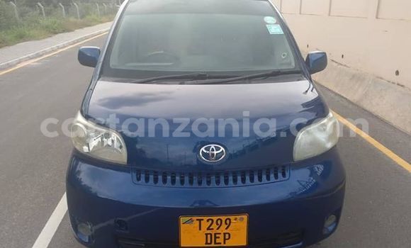 Buy Used Toyota Porte Blue Car in Dar es Salaam in Dar es Salaam Buy Used Toyota Porte Blue Car in Dar es Salaam in Dar es Salaam