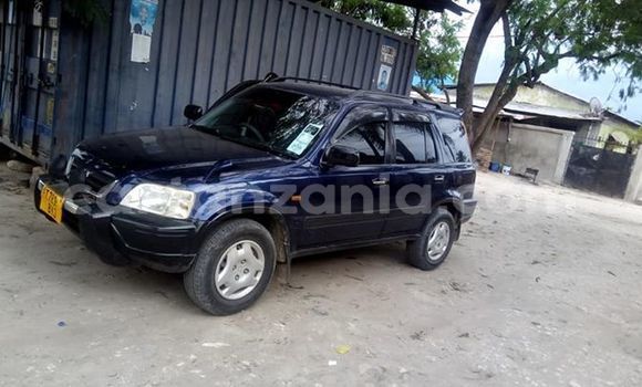Buy Used Honda CR–V Blue Car in Dar es Salaam in Dar es Salaam
