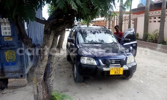 Buy Used Honda CR–V Blue Car in Dar es Salaam in Dar es Salaam Buy Used Honda CR–V Blue Car in Dar es Salaam in Dar es Salaam