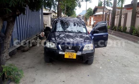 Buy Used Honda CR–V Blue Car in Dar es Salaam in Dar es Salaam Buy Used Honda CR–V Blue Car in Dar es Salaam in Dar es Salaam
