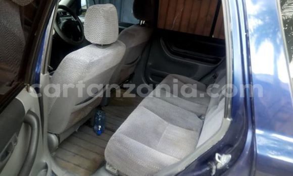 Buy Used Honda CR–V Blue Car in Dar es Salaam in Dar es Salaam Buy Used Honda CR–V Blue Car in Dar es Salaam in Dar es Salaam
