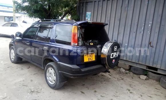 Buy Used Honda CR–V Blue Car in Dar es Salaam in Dar es Salaam Buy Used Honda CR–V Blue Car in Dar es Salaam in Dar es Salaam