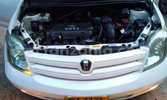 Buy Used Toyota IST White Car in Dar es Salaam in Dar es Salaam Buy Used Toyota IST White Car in Dar es Salaam in Dar es Salaam