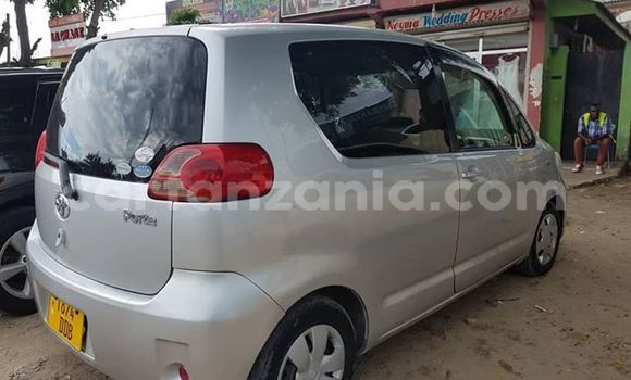Buy Used Toyota Porte Silver Car in Dar es Salaam in Dar es Salaam Buy Used Toyota Porte Silver Car in Dar es Salaam in Dar es Salaam