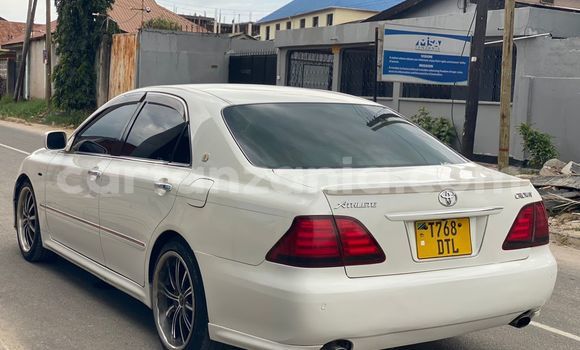 Nunua Ilio tumika Toyota Crown Nyeupe Gari ndani ya Dar es Salaam nchini Dar es Salaam Nunua Ilio tumika Toyota Crown Nyeupe Gari ndani ya Dar es Salaam nchini Dar es Salaam