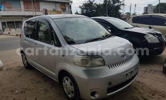 Buy Used Toyota Porte Silver Car in Dar es Salaam in Dar es Salaam Buy Used Toyota Porte Silver Car in Dar es Salaam in Dar es Salaam