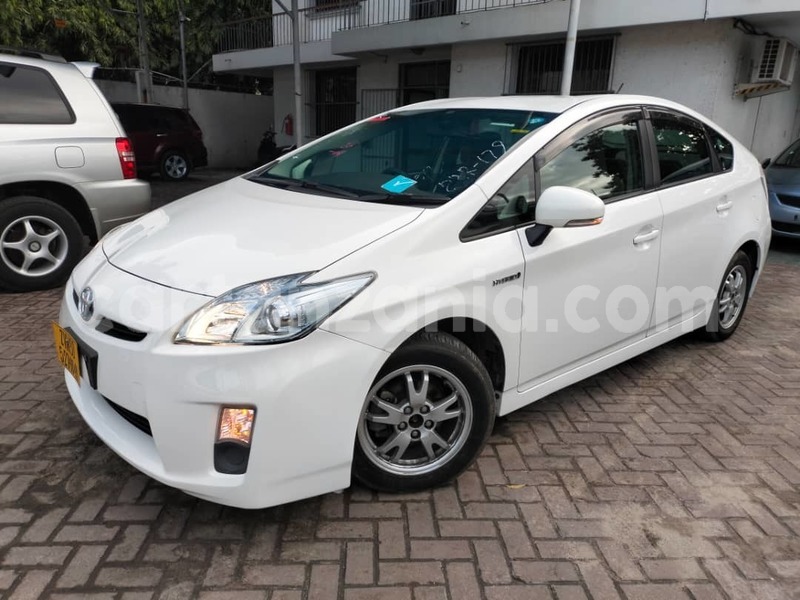 Big with watermark toyota prius dar es salaam dar es salaam 30022