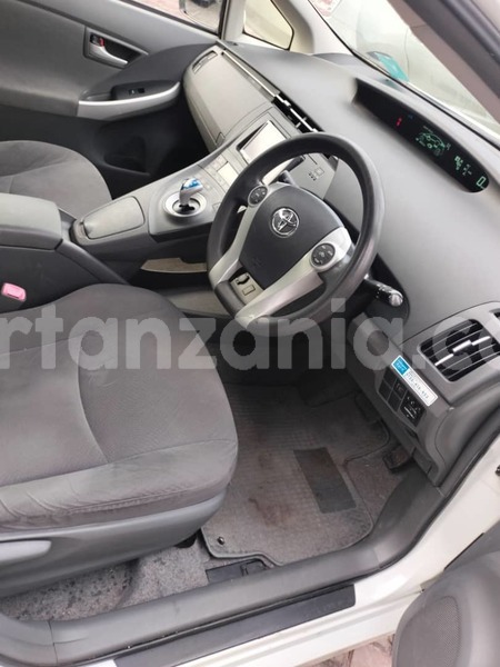 Big with watermark toyota prius dar es salaam dar es salaam 30022
