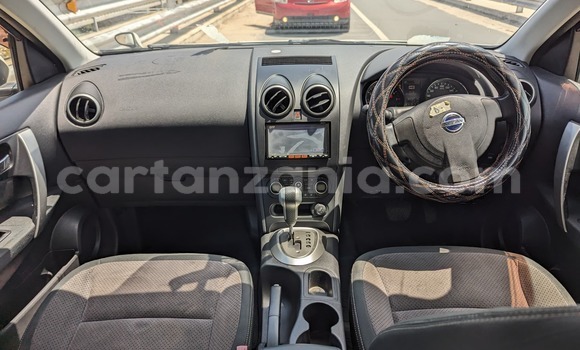 Buy Used Toyota Belta Silver Car in Dar es Salaam in Dar es Salaam Buy Used Toyota Belta Silver Car in Dar es Salaam in Dar es Salaam