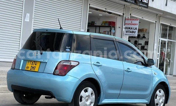 Buy Used Toyota IST Blue Car in Dar es Salaam in Dar es Salaam Buy Used Toyota IST Blue Car in Dar es Salaam in Dar es Salaam