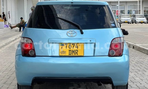 Buy Used Toyota IST Blue Car in Dar es Salaam in Dar es Salaam Buy Used Toyota IST Blue Car in Dar es Salaam in Dar es Salaam