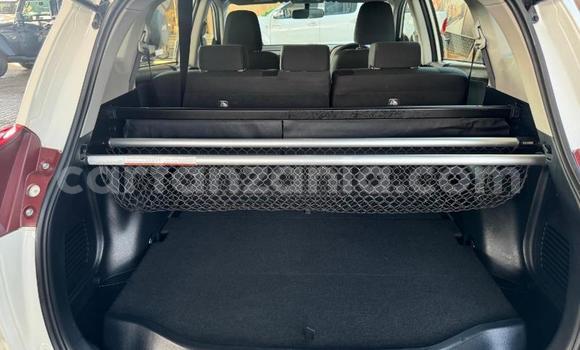 Buy Used Toyota RAV4 White Car in Dodoma in Dodoma Buy Used Toyota RAV4 White Car in Dodoma in Dodoma