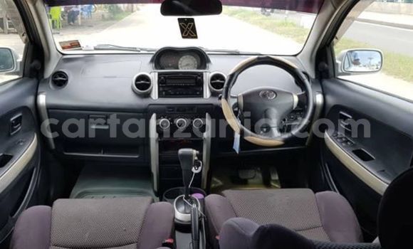 Buy Used Toyota IST Silver Car in Dar es Salaam in Dar es Salaam Buy Used Toyota IST Silver Car in Dar es Salaam in Dar es Salaam