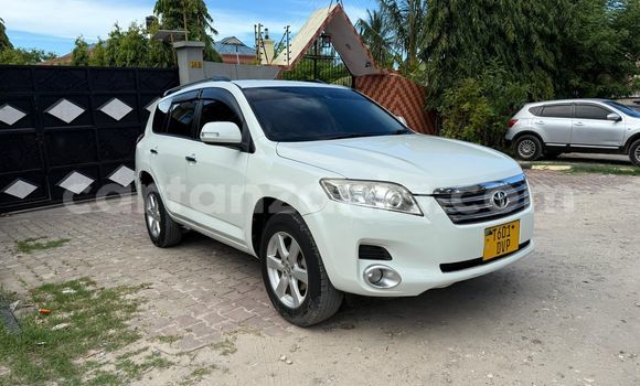 Buy Used Toyota Vanguard White Car in Dar es Salaam in Dar es Salaam Buy Used Toyota Vanguard White Car in Dar es Salaam in Dar es Salaam