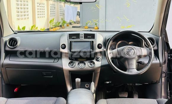 Buy Used Toyota Vanguard White Car in Dar es Salaam in Dar es Salaam Buy Used Toyota Vanguard White Car in Dar es Salaam in Dar es Salaam