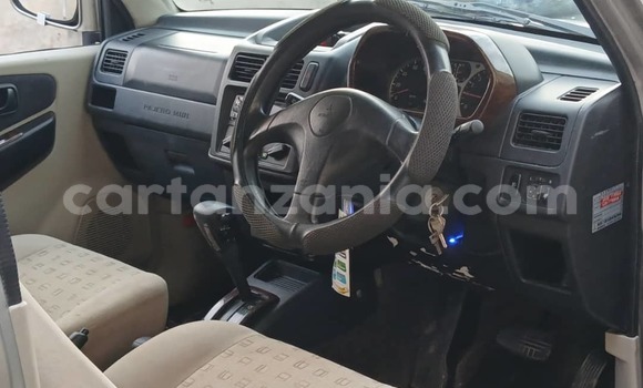 Nunua Ilio tumika Mitsubishi Pajero Mini Fedha Gari ndani ya Dar es Salaam nchini Dar es Salaam Nunua Ilio tumika Mitsubishi Pajero Mini Fedha Gari ndani ya Dar es Salaam nchini Dar es Salaam