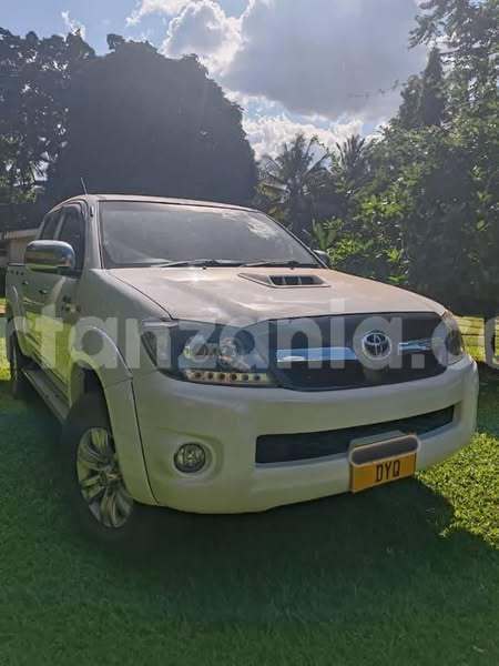 Big with watermark toyota hilux dar es salaam dar es salaam 30144