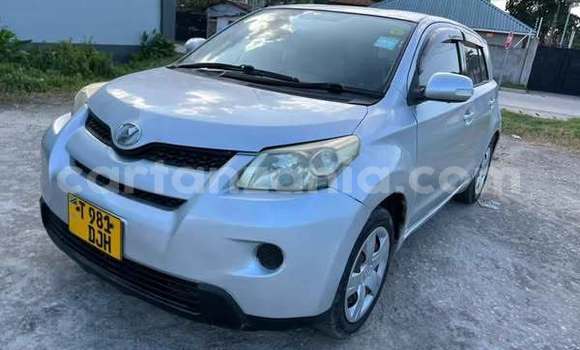 Buy Used Toyota IST Other Car in Dar es Salaam in Dar es Salaam Buy Used Toyota IST Other Car in Dar es Salaam in Dar es Salaam