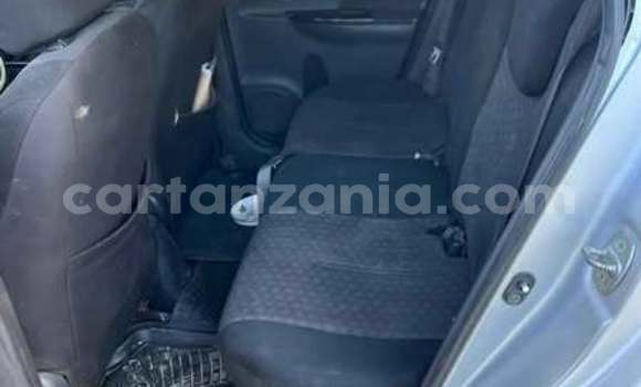 Buy Used Toyota IST Other Car in Dar es Salaam in Dar es Salaam Buy Used Toyota IST Other Car in Dar es Salaam in Dar es Salaam