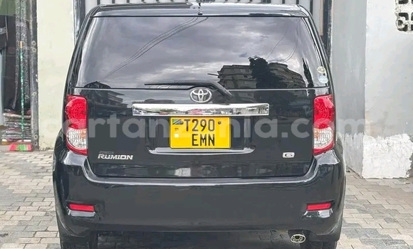 Nunua Ilio tumika Toyota RegiusAce Nyeusi Gari ndani ya Hanang nchini Manyara Nunua Ilio tumika Toyota RegiusAce Nyeusi Gari ndani ya Hanang nchini Manyara