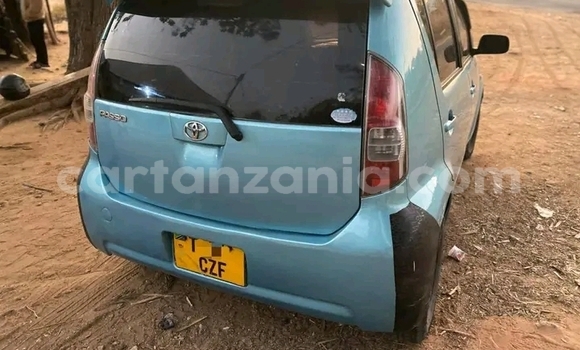 Buy Used Toyota Passo Blue Car in Bariadi in Simiyu
