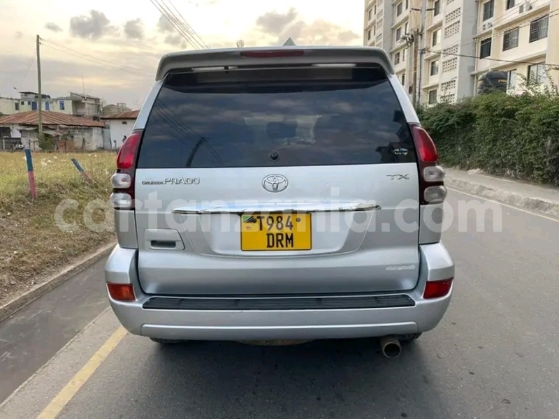 Big with watermark toyota land cruiser prado simiyu bariadi 30175