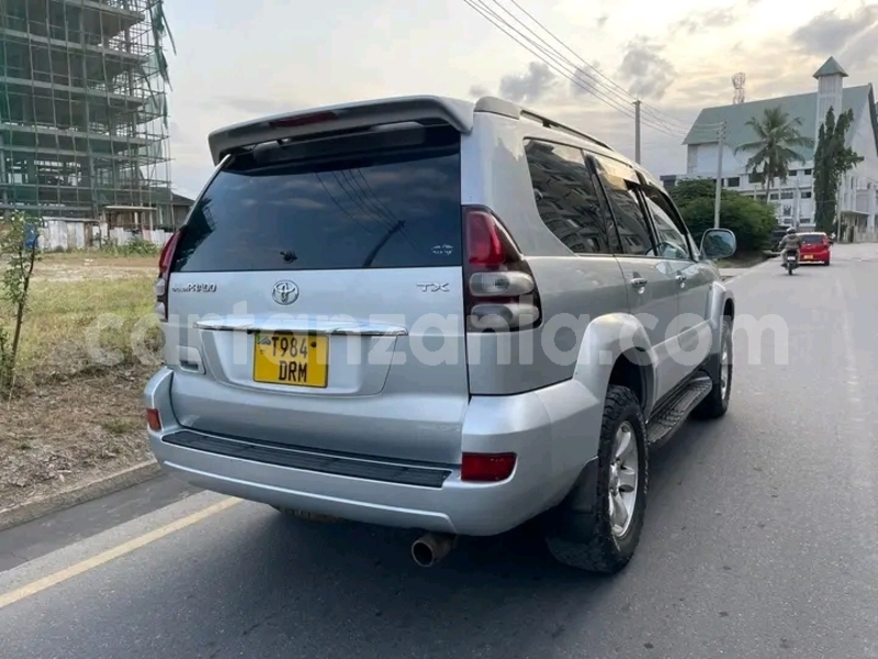 Big with watermark toyota land cruiser prado simiyu bariadi 30175