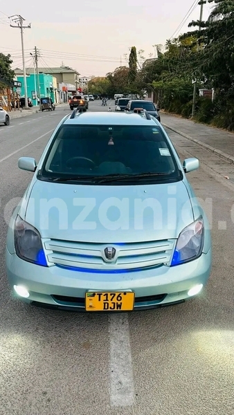 Big with watermark toyota ist kagera biharamulo 30178