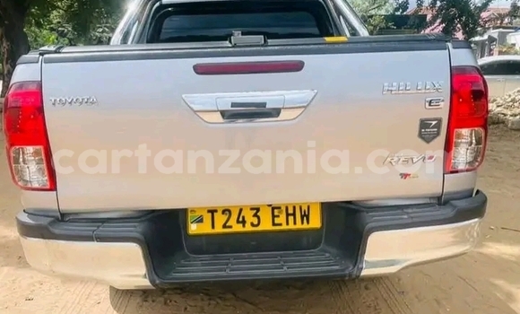 Buy Used Toyota Hilux Other Car in Busega in Simiyu Buy Used Toyota Hilux Other Car in Busega in Simiyu