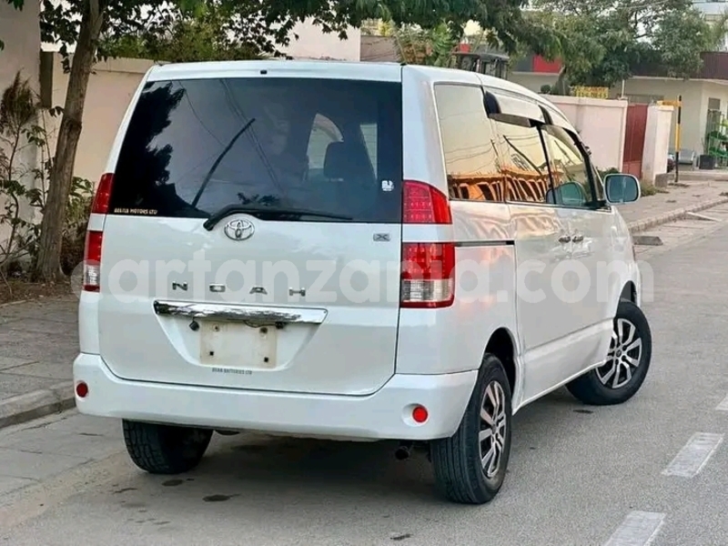 Big with watermark toyota noah kagera biharamulo 30185