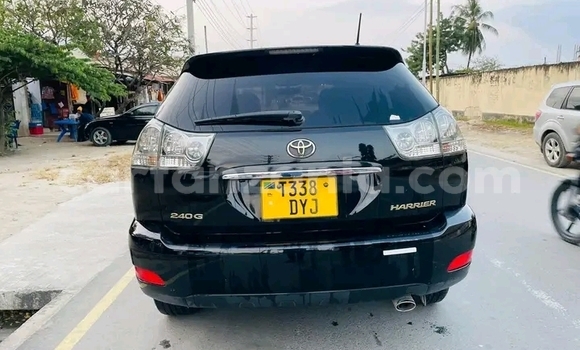 Buy Used Toyota Harrier White Car in Biharamulo in Kagera Buy Used Toyota Harrier White Car in Biharamulo in Kagera