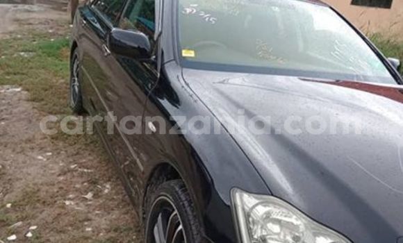 Buy Used Toyota Crown Black Car in Dar es Salaam in Dar es Salaam Buy Used Toyota Crown Black Car in Dar es Salaam in Dar es Salaam