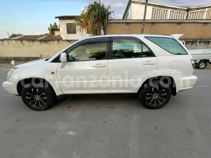 Big with watermark toyota harrier east africa dodoma 30199
