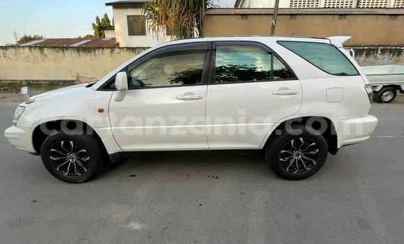 Buy Used Toyota Harrier White Car in dodoma in East africa Buy Used Toyota Harrier White Car in dodoma in East africa