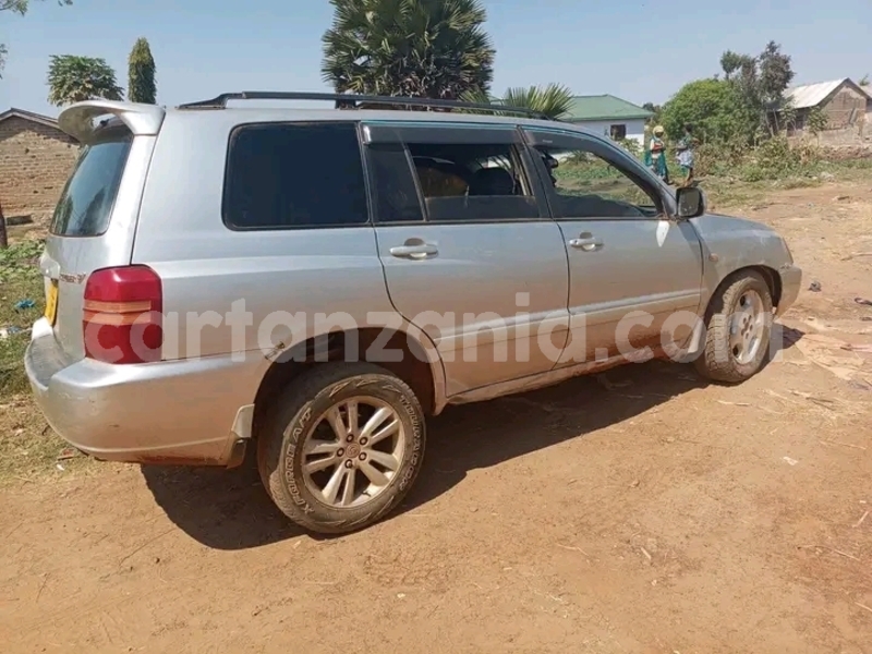 Big with watermark toyota kluger kagera biharamulo 30202